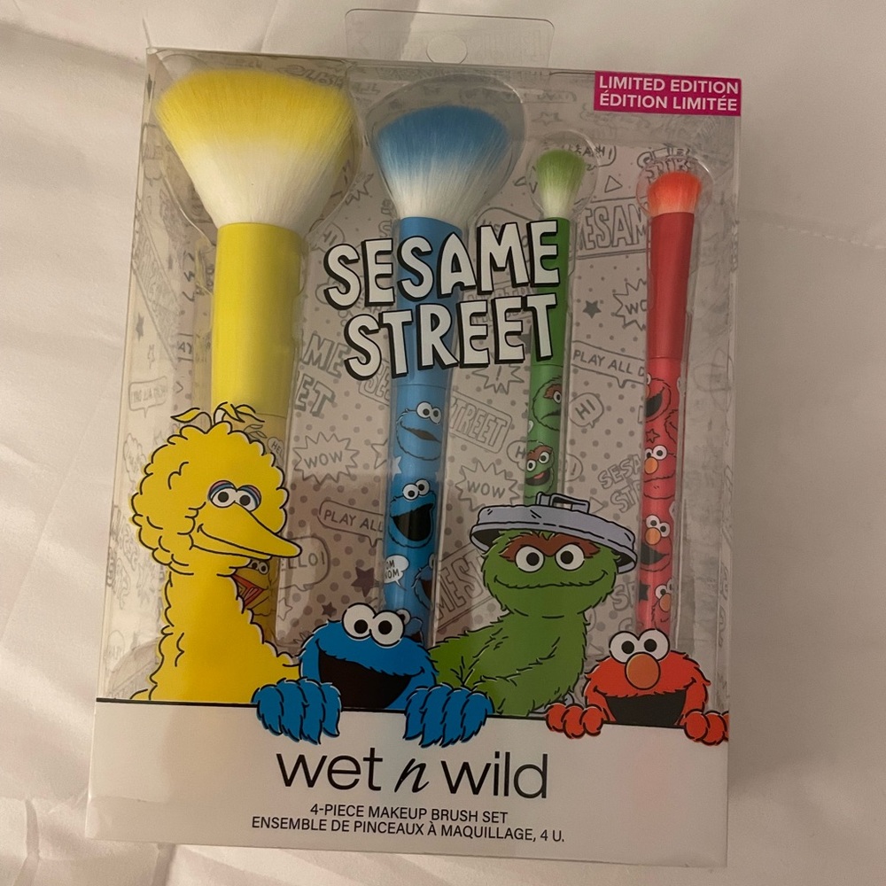 Sesame Street Brush set